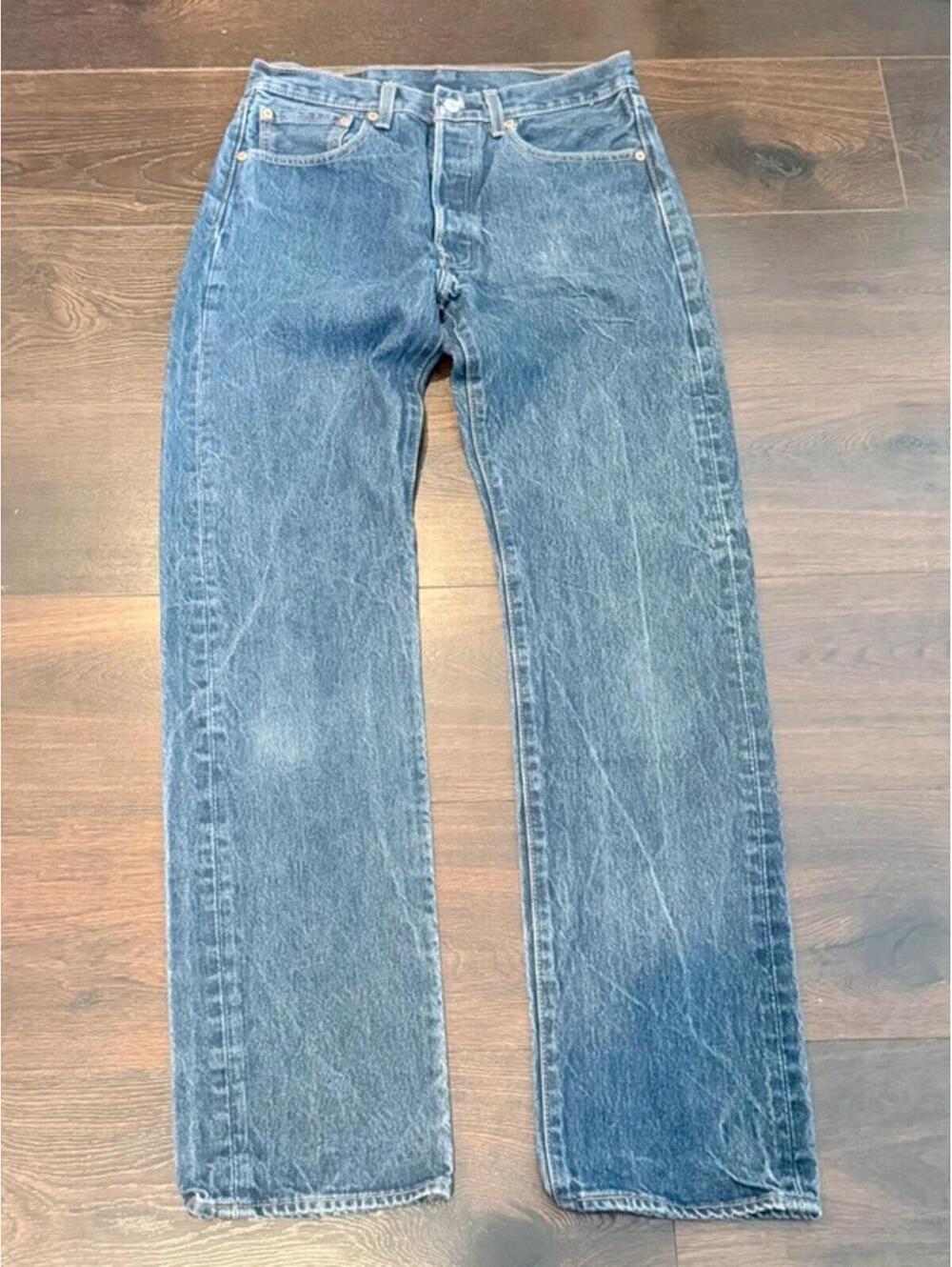 Levi’s 501 Original Fit Jeans – W32 L36 012